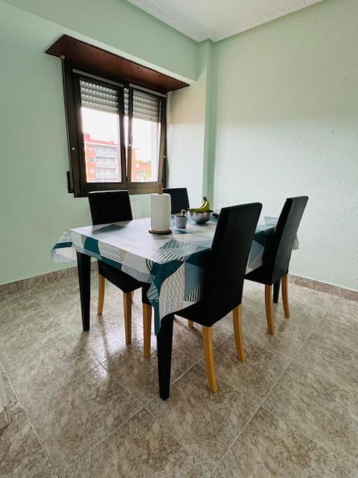 Muskiz Retreat, Playa 5 Mins, Wifi Gratis Екстер'єр фото